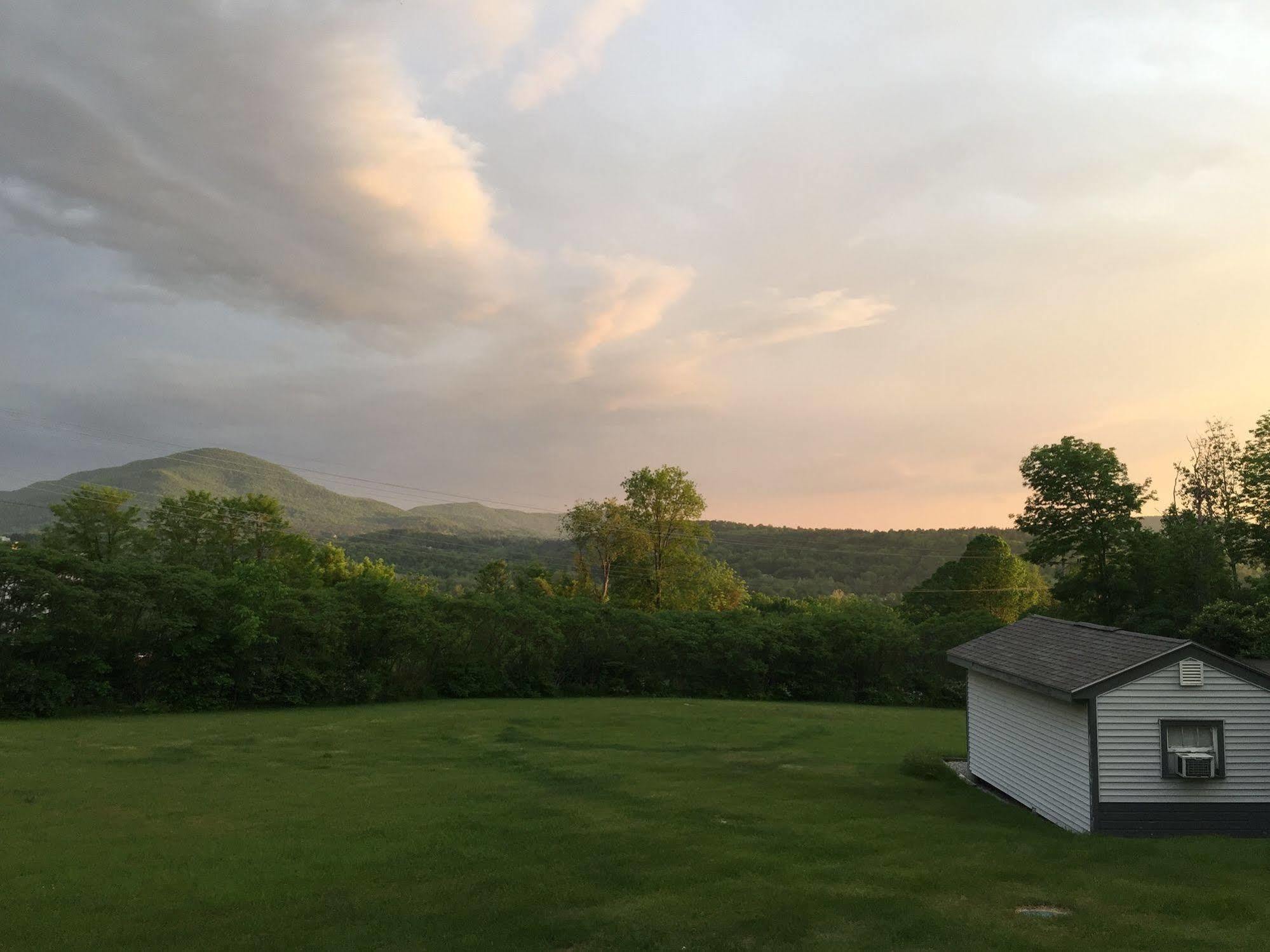 Harwood Hill Motel Bennington Εξωτερικό φωτογραφία